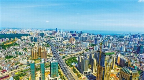 泸定县奶茶加盟费多少钱，在泸定县加盟QE杯奶茶有前景吗